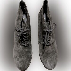 Franco Sarto Weston suede ankle boots  lace up.